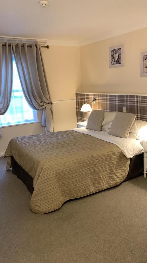 Hunters Meet Hotell Hatfield Heath Exteriör bild