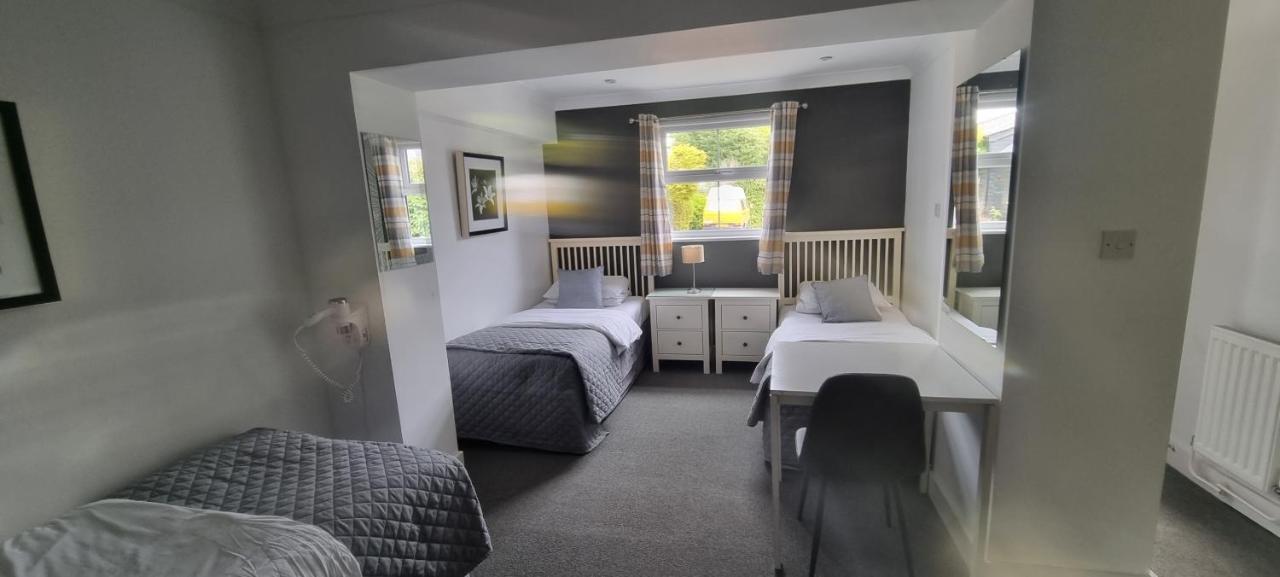 Hunters Meet Hotell Hatfield Heath Exteriör bild