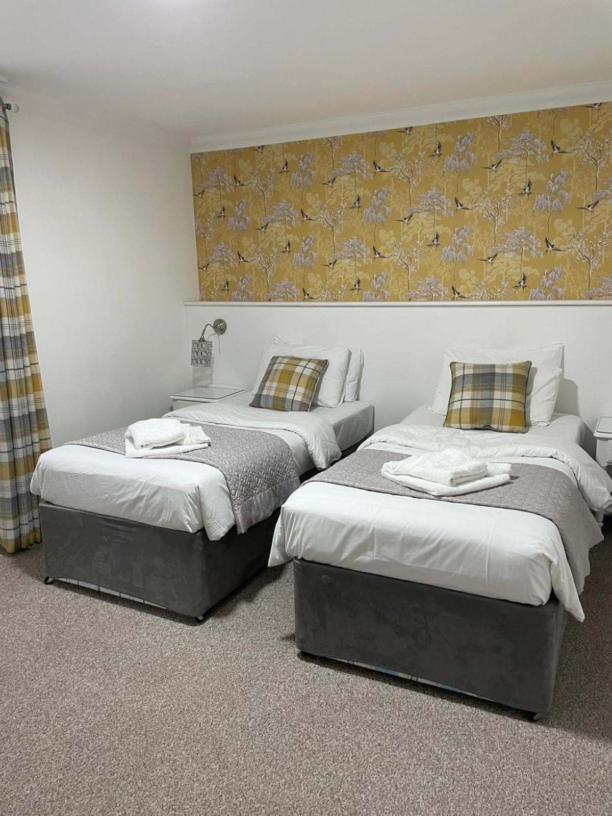 Hunters Meet Hotell Hatfield Heath Exteriör bild